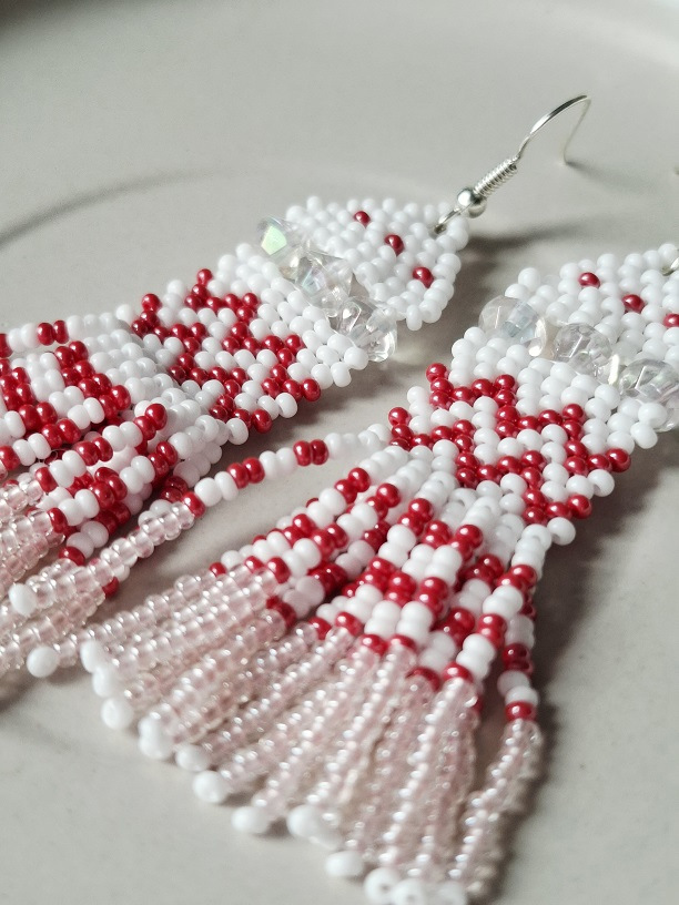 Izabel (biela, červená)