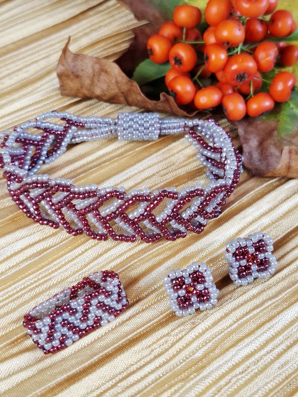 Bordoara Romance (so sivou)