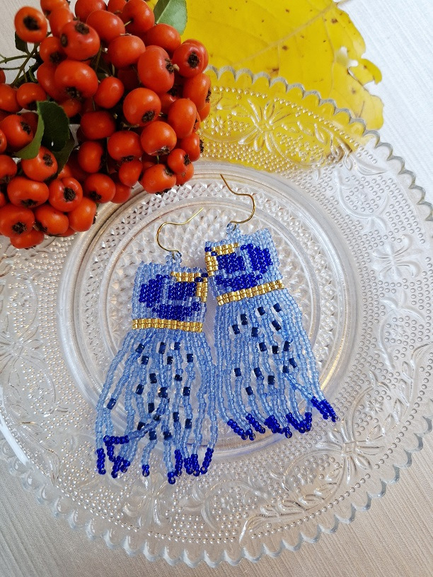 Zana (v zafírovej modrej)