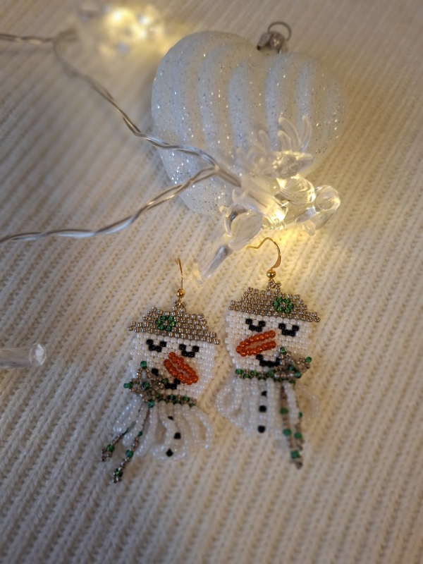 Snehuliaci (dymová platinová, zelená) 2