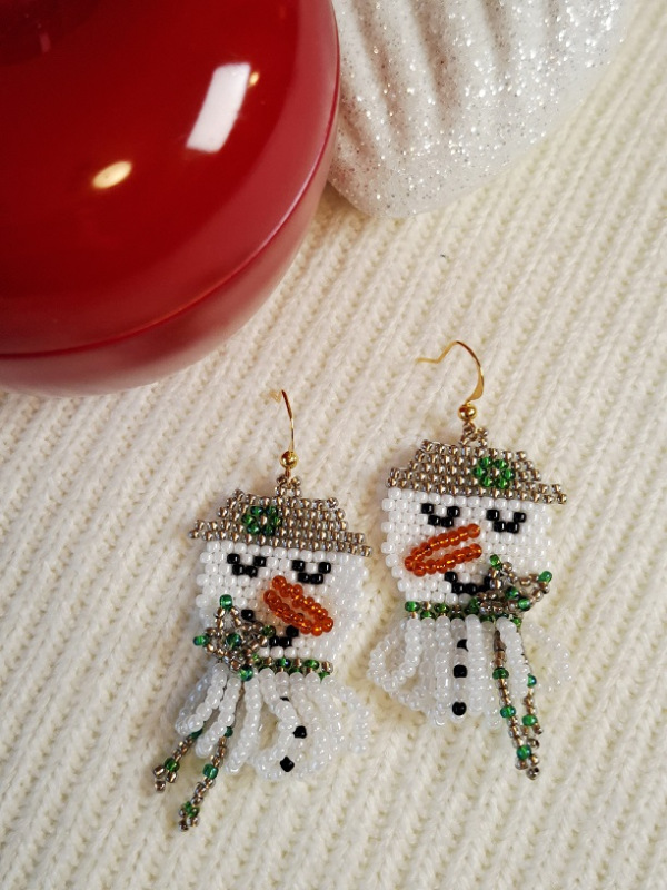 Snehuliaci (dymová platinová, zelená)