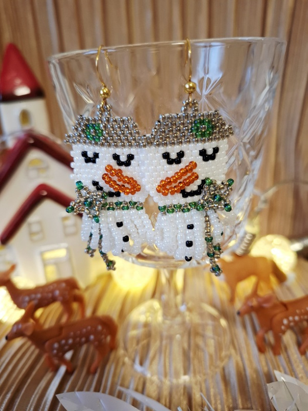 Snehuliaci (dymová platinová, zelená) 3