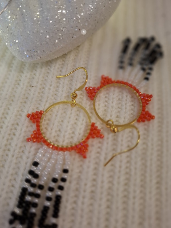 Winie Rings (v červenej a čiernej) 1