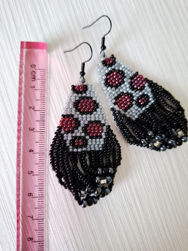 Náušnice s leopardím vzorom (čierna, sivá, bordová) 4