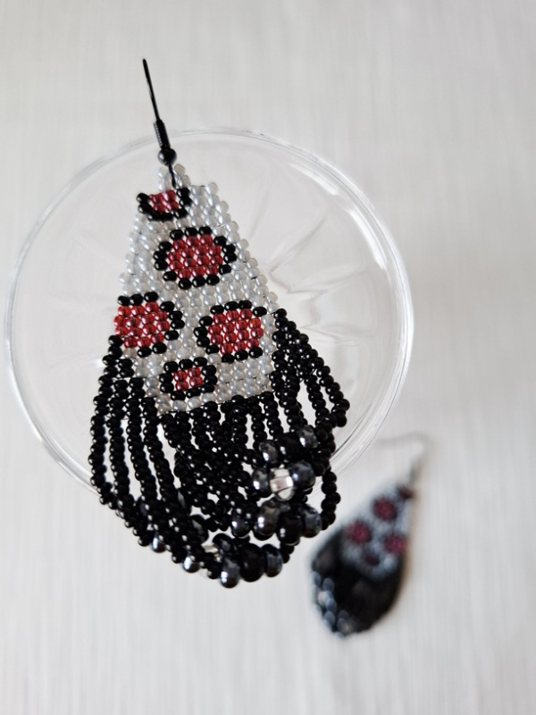 Náušnice s leopardím vzorom (čierna, sivá, bordová) 3