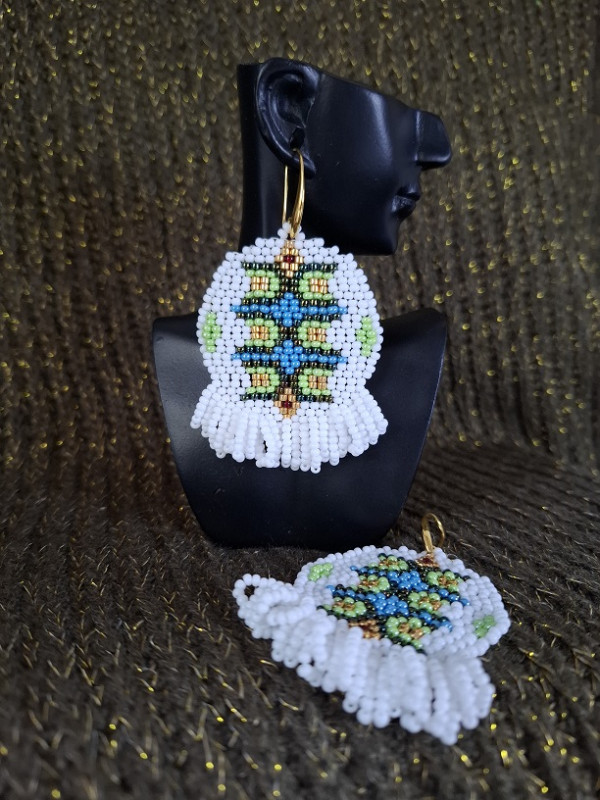 Mauga Jashnir (biela, zelená) 4
