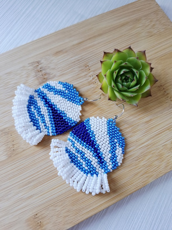 Linky sem a tam (blue - white)