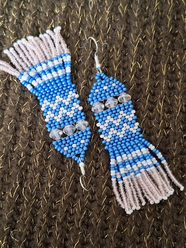 Izabel (biela, modrá) 2