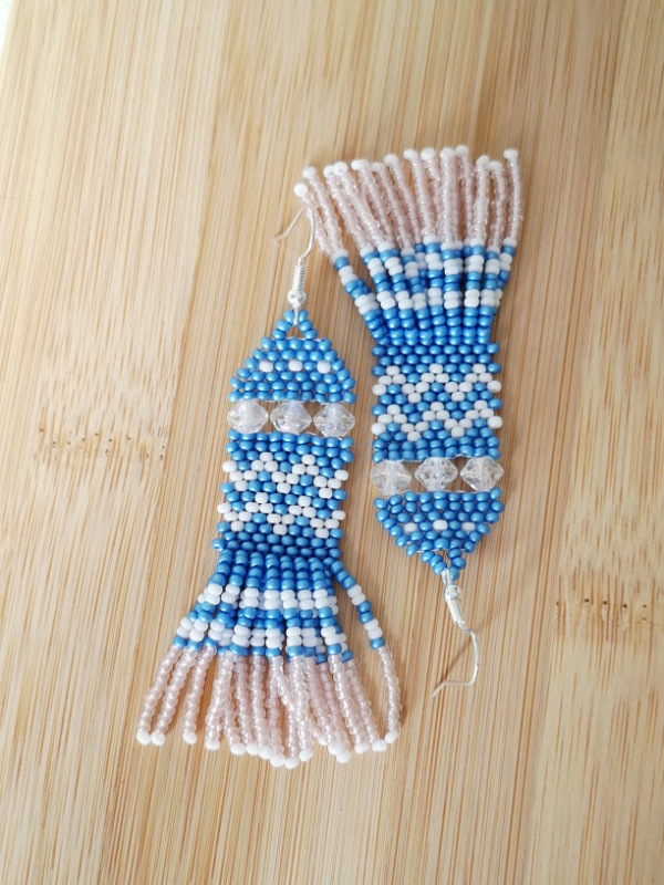 Izabel (biela, modrá)