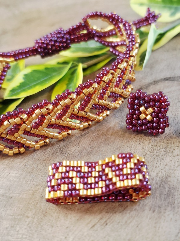 Bordoara Romance (so zlatou) 3