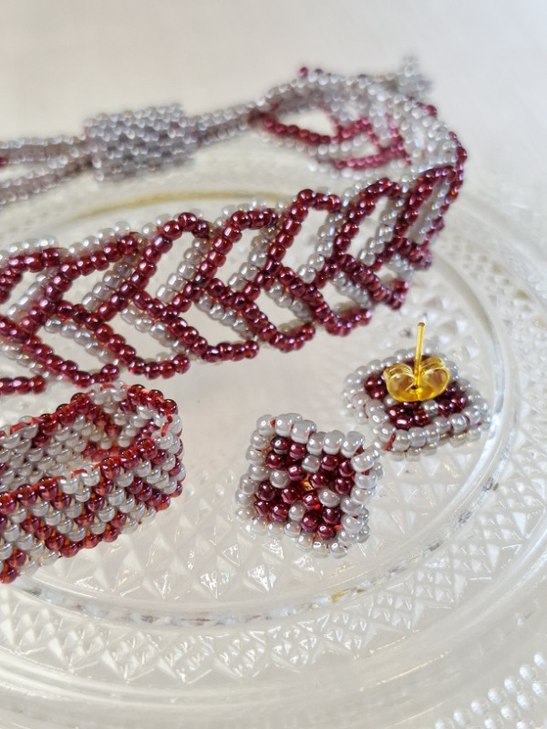 Bordoara Romance (so sivou) 1