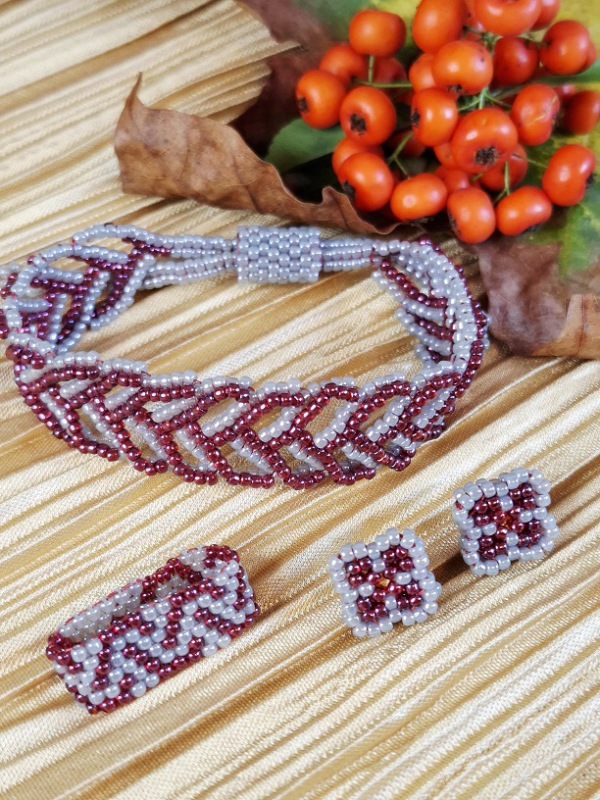 Bordoara Romance (so sivou)