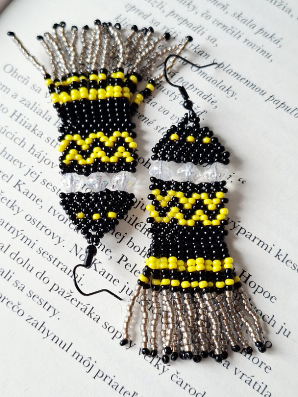 Izabel (čierna, žltá) 1