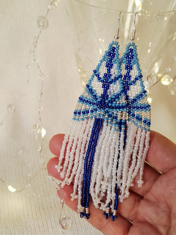 Ako ľad (zafírová modrá, biela) 2