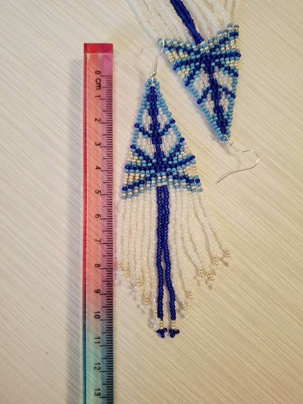 Ako ľad (zafírová modrá, biela) 3